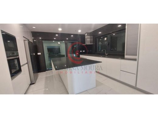 Luxury home in Chaves, Distrito de Vila Real