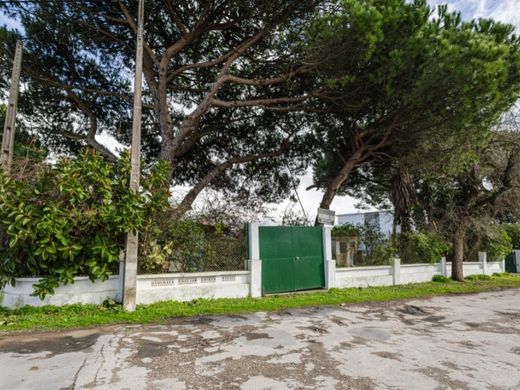 Terreno a Almada, Distrito de Setúbal