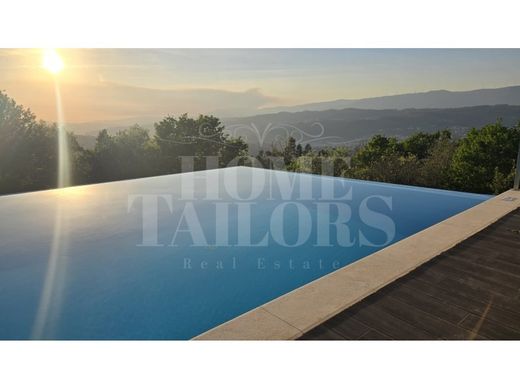 Luxury home in Vouzela, Distrito de Viseu