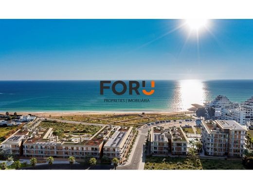 ローレ, Louléのアパートメント