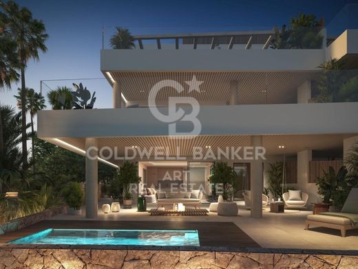 Apartment / Etagenwohnung in Marbella, Málaga