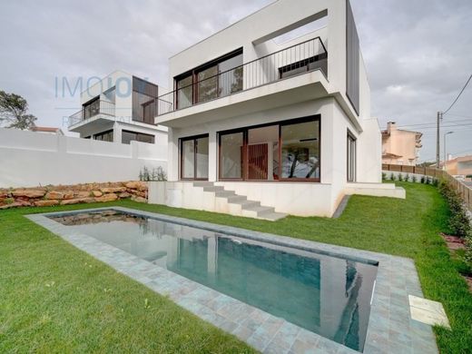 Luxury home in Cascais, Lisbon