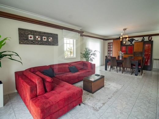 Luksusowy dom w Santa Maria da Feira, Distrito de Aveiro