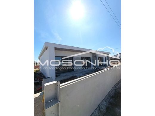 Luxury home in Leiria, Distrito de Leiria