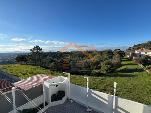 Maison de luxe à Odivelas, Lisbonne