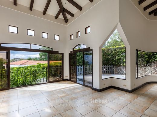 Casa de lujo en Santa Ana, Provincia de San José