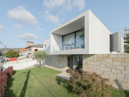 Luxury home in Braga, Distrito de Braga