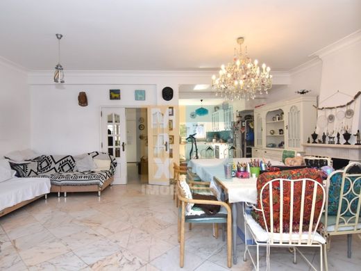 Cascais, Distrito de Lisboaのマルチファミリーヴィラ