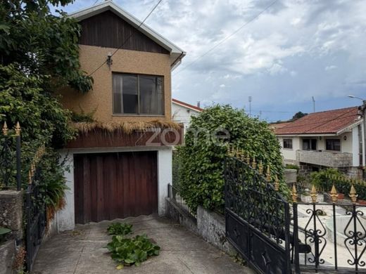 Luxury home in Penafiel, Distrito do Porto
