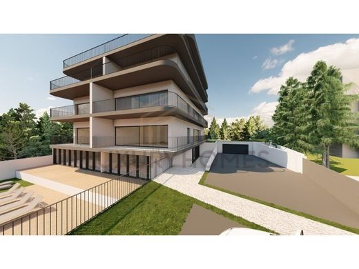 أرض ﻓﻲ Almada, Distrito de Setúbal