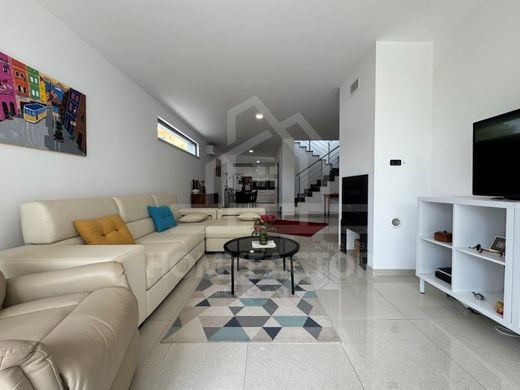 Einfamilienhaus in Sesimbra, Distrito de Setúbal