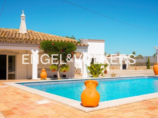 Luxury home in Faro, Distrito de Faro