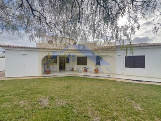 Detached House in Faro, Distrito de Faro