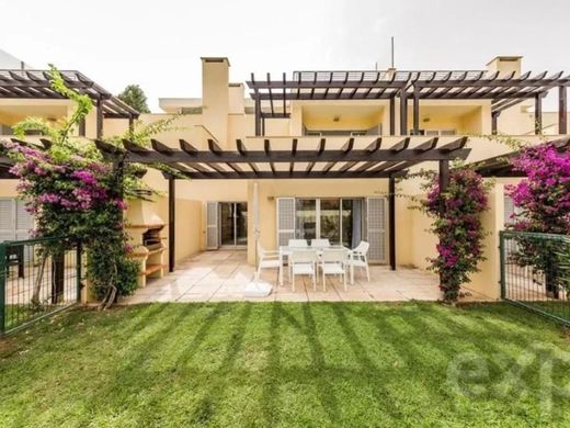 Элитный дом, Лола, Loulé