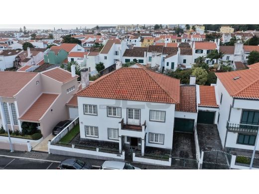Luxury home in Ponta Delgada, Azores