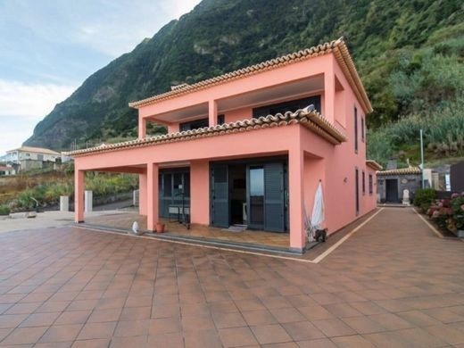 Villa in São Vicente, Madeira