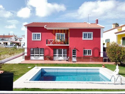 Luxury home in Caldas da Rainha, Distrito de Leiria