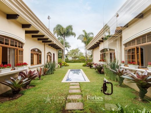 Casa de lujo en Curridabat, Provincia de San José