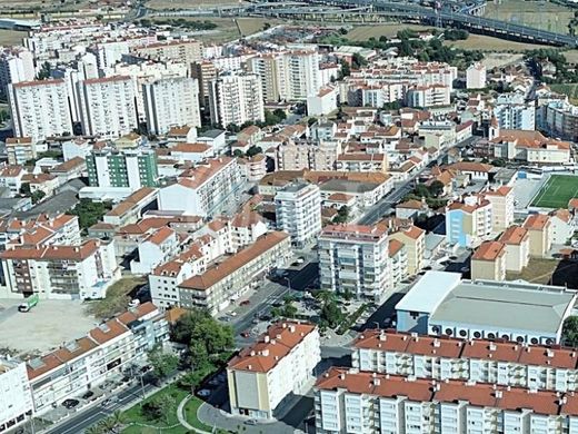 Alenquer, Distrito de Lisboaの土地