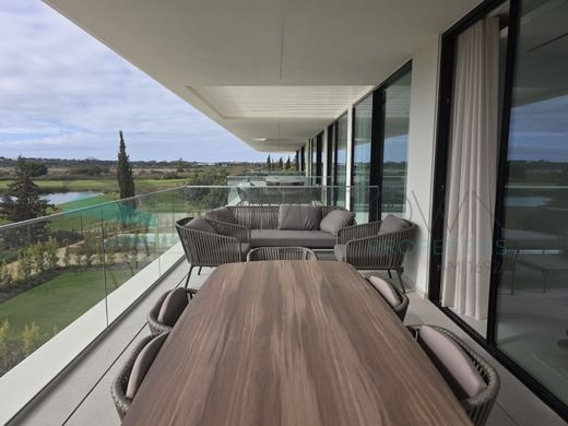 Квартира, Лола, Loulé