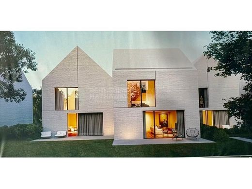 Luxus-Haus in Charneca de Caparica, Almada