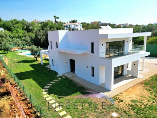 Βίλα σε Loulé, Distrito de Faro