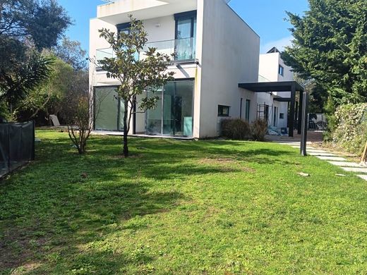 Luxury home in Cascais, Lisbon