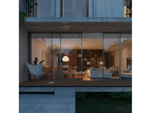 Apartment / Etagenwohnung in Vila Nova de Gaia, Distrito do Porto