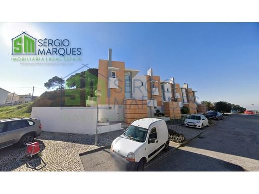 Συγκρότημα ανεξάρτητων κατοικιών σε Sesimbra, Distrito de Setúbal