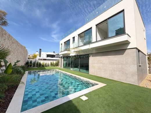 Casa Unifamiliare a Albufeira, Distrito de Faro