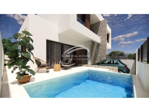 Chalet Pareado en Dolores, Provincia de Alicante