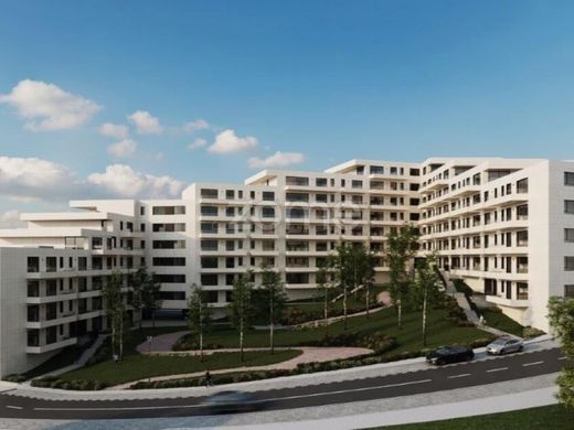 Apartment / Etagenwohnung in Porto, Distrito do Porto