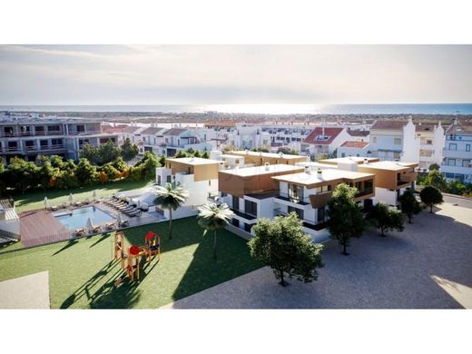 Daire Tavira, Distrito de Faro