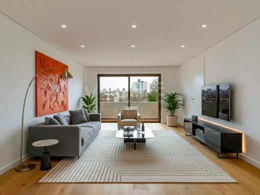 Apartment / Etagenwohnung in Porto, Distrito do Porto