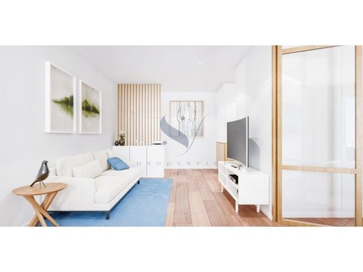 Apartment / Etagenwohnung in Porto, Distrito do Porto