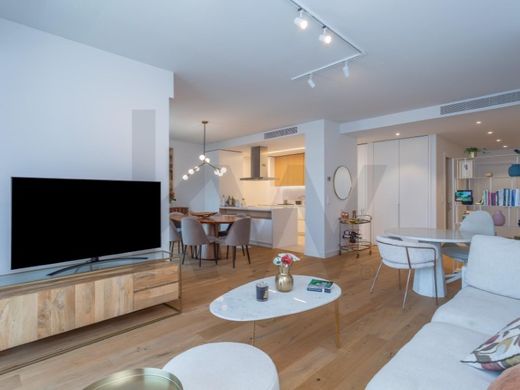 Piso / Apartamento en Campolide, Lisboa