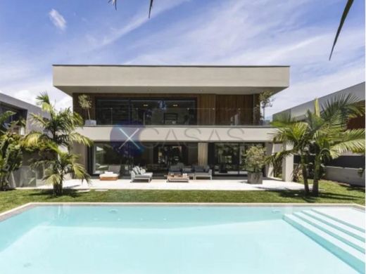 Casa Unifamiliare a Cascais, Lisbona