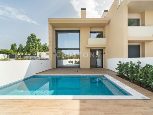 Luxury home in Cascais, Lisbon