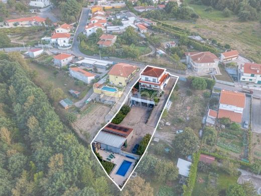 豪宅  Felgueiras, Distrito do Porto