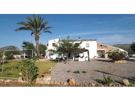 Pollença, Illes Balearsの高級住宅