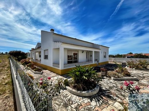 Luxury home in Aljezur, Distrito de Faro