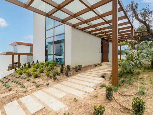 Luxury home in Cascais, Lisbon