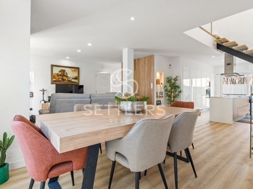 Semidetached House in Cascais, Lisbon