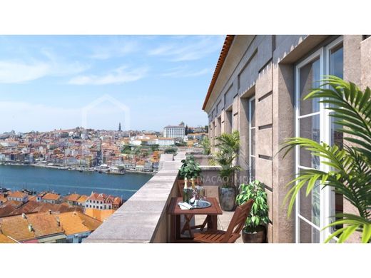 Apartment / Etagenwohnung in Vila Nova de Gaia, Distrito do Porto