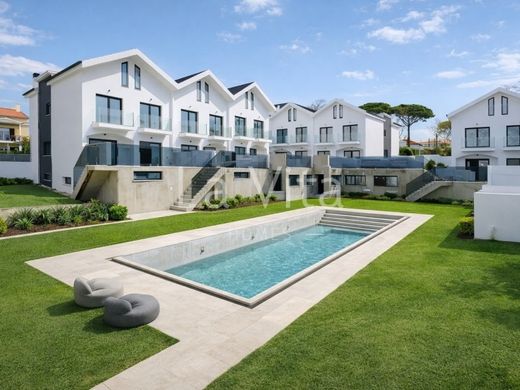 Semidetached House in Cascais, Lisbon