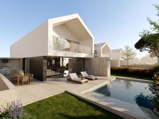 Land in Sintra, Lisbon