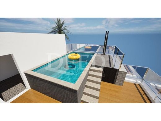 Santa Cruz, Madeiraの高級住宅