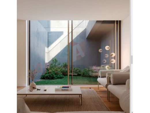 Casa di lusso a Vila Nova de Gaia, Oporto