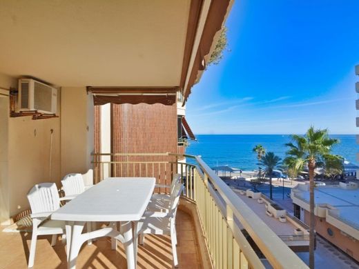 Apartment / Etagenwohnung in Fuengirola, Málaga