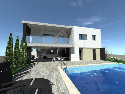 Частный Дом, Помбал, Pombal